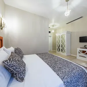 The Mansion Boutique (adults Only) Bucureşti